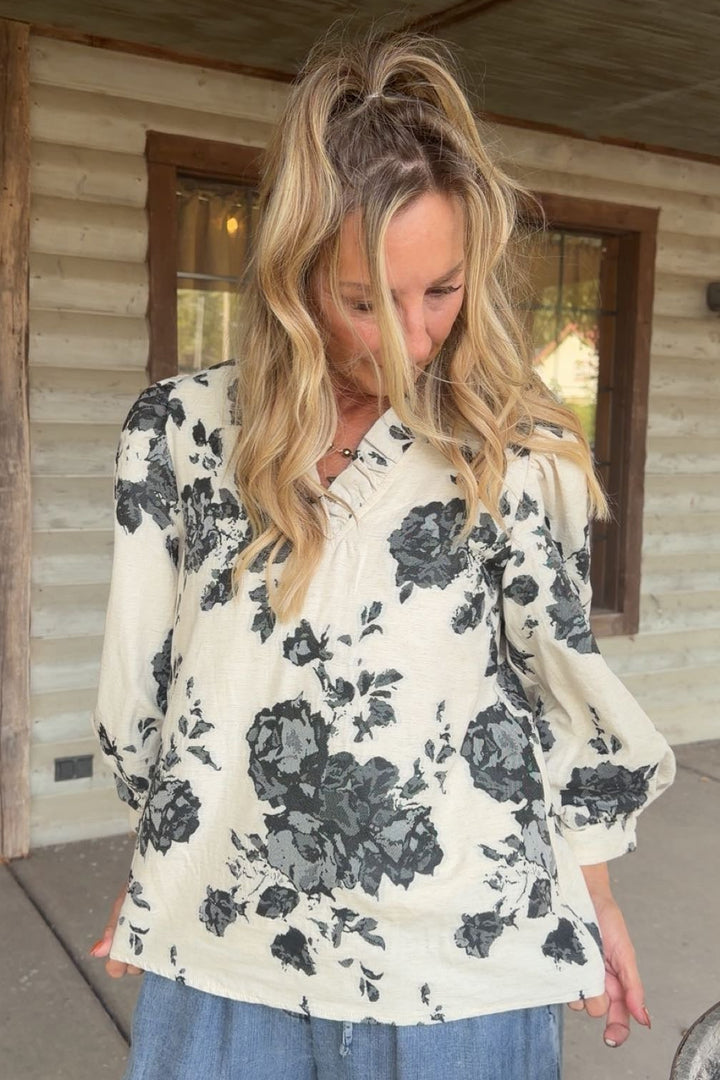 Ivory &amp; Noir Floral Blouse