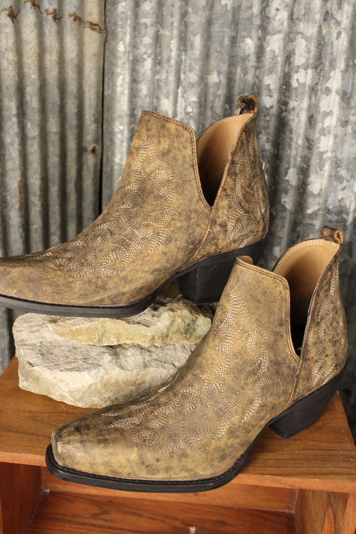 Moonlight On The Mesa Booties