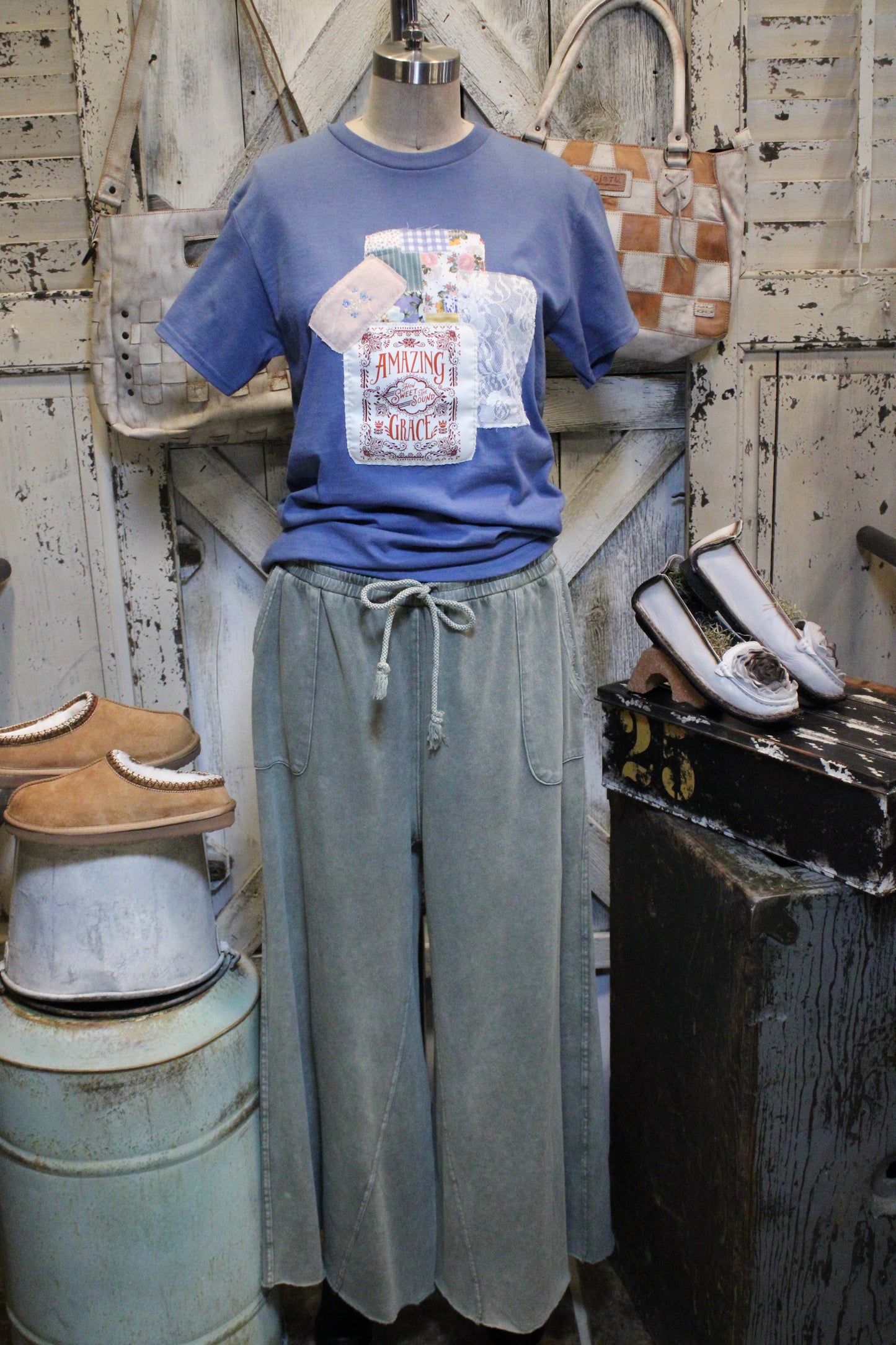 Kick Back Ash Green Casual Pants