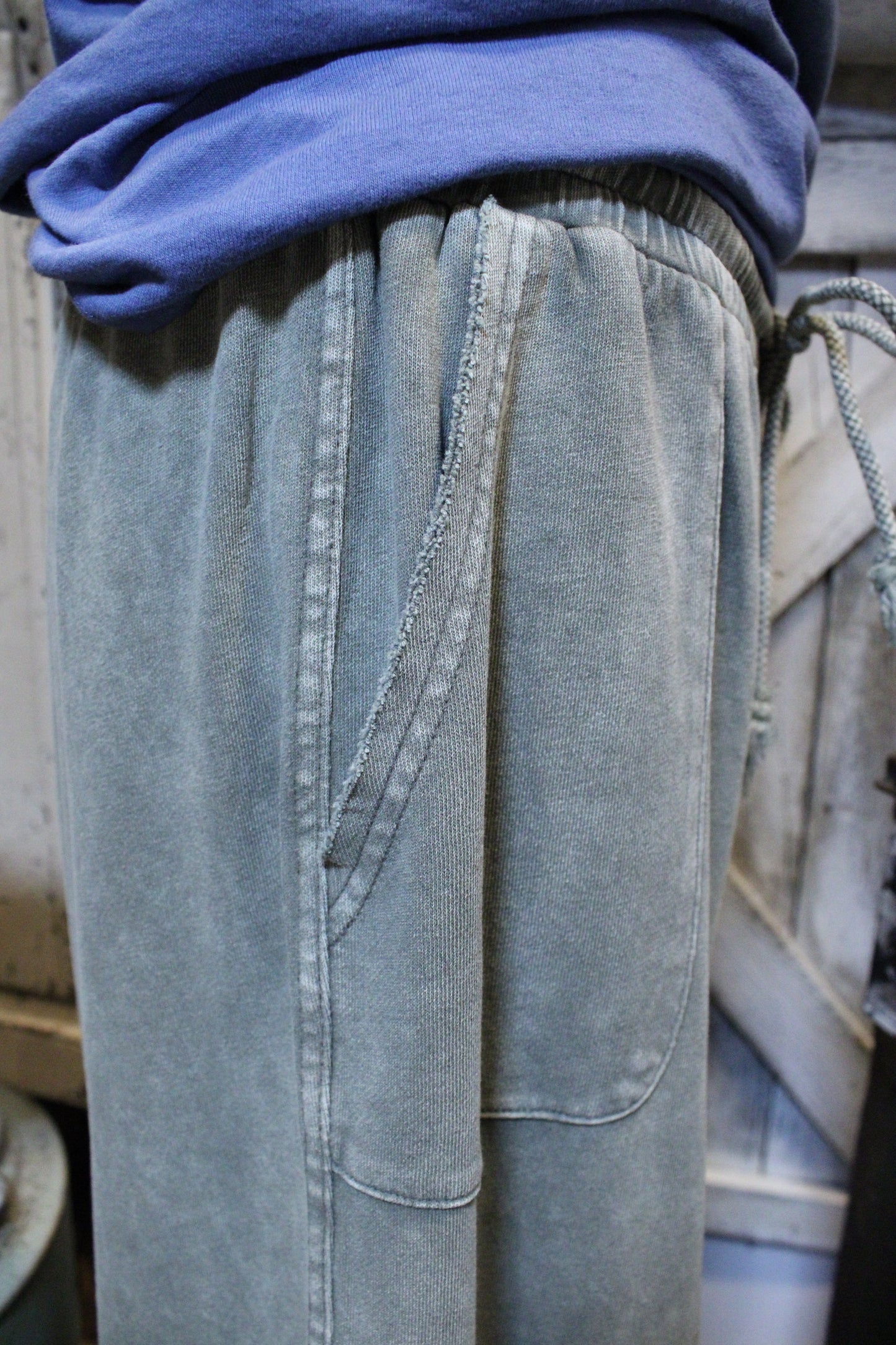 Kick Back Ash Green Casual Pants