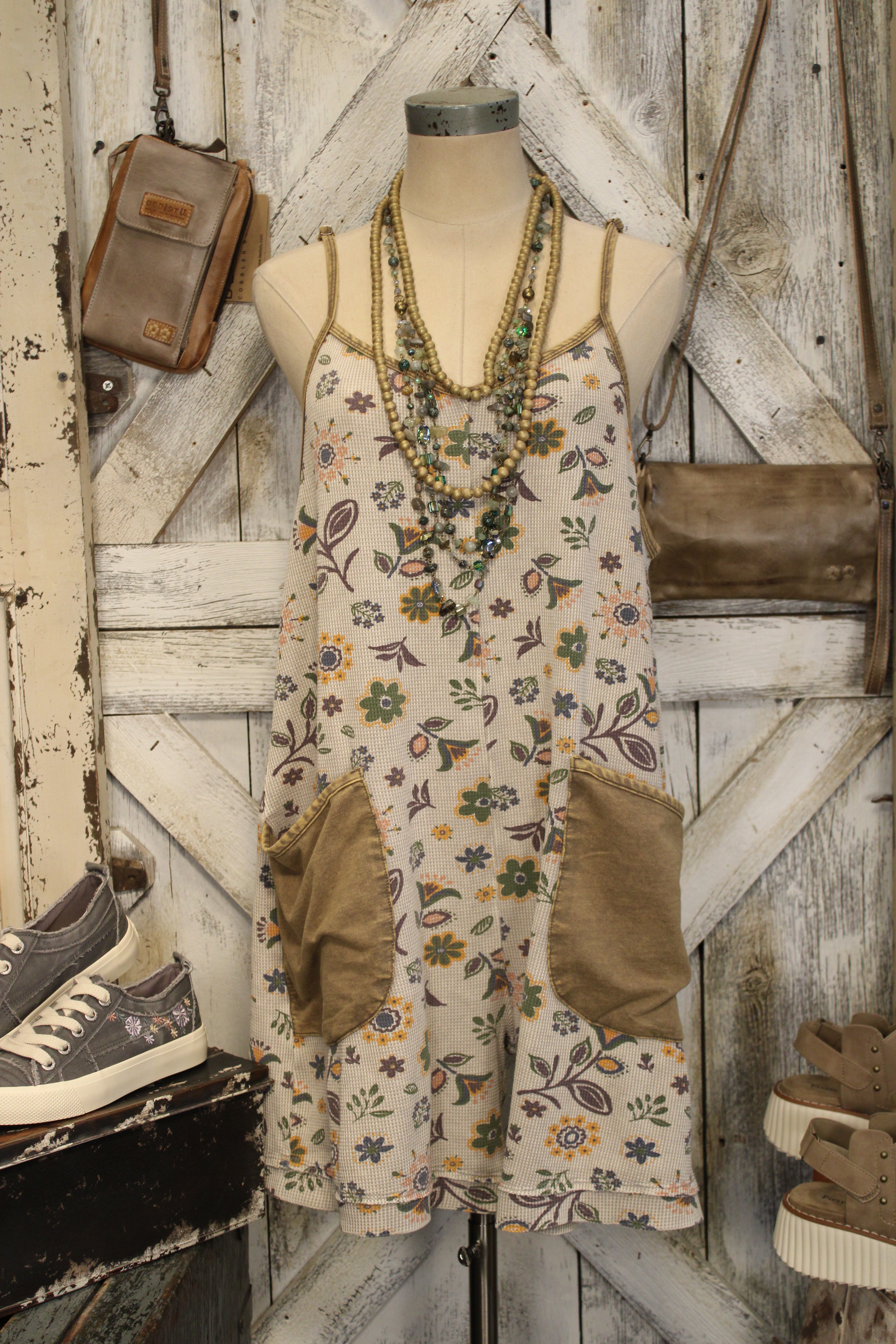 Rompers – Farm Girls Fancy Frills