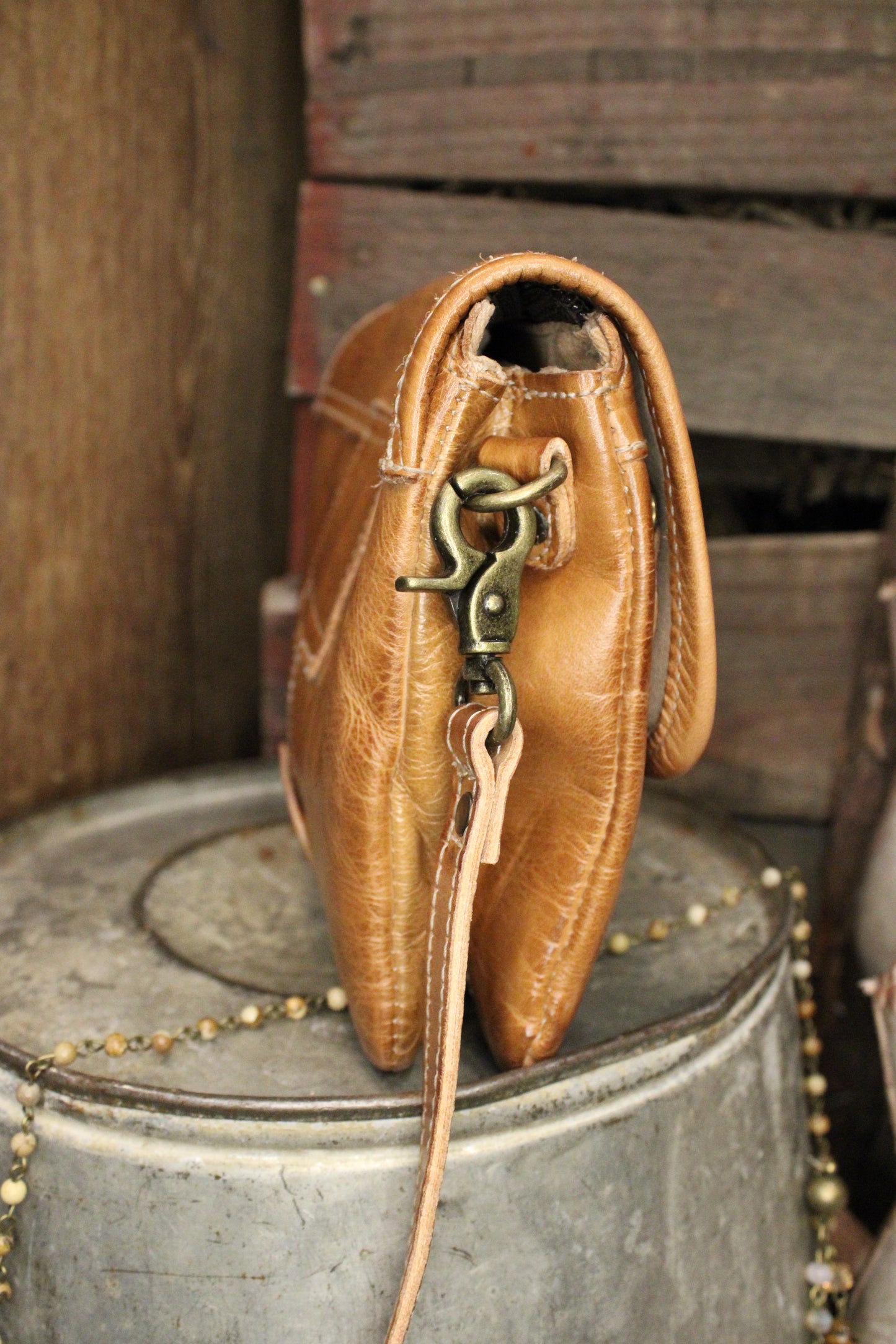 Bed|Stu Ziggy Tan Rustic Handbag