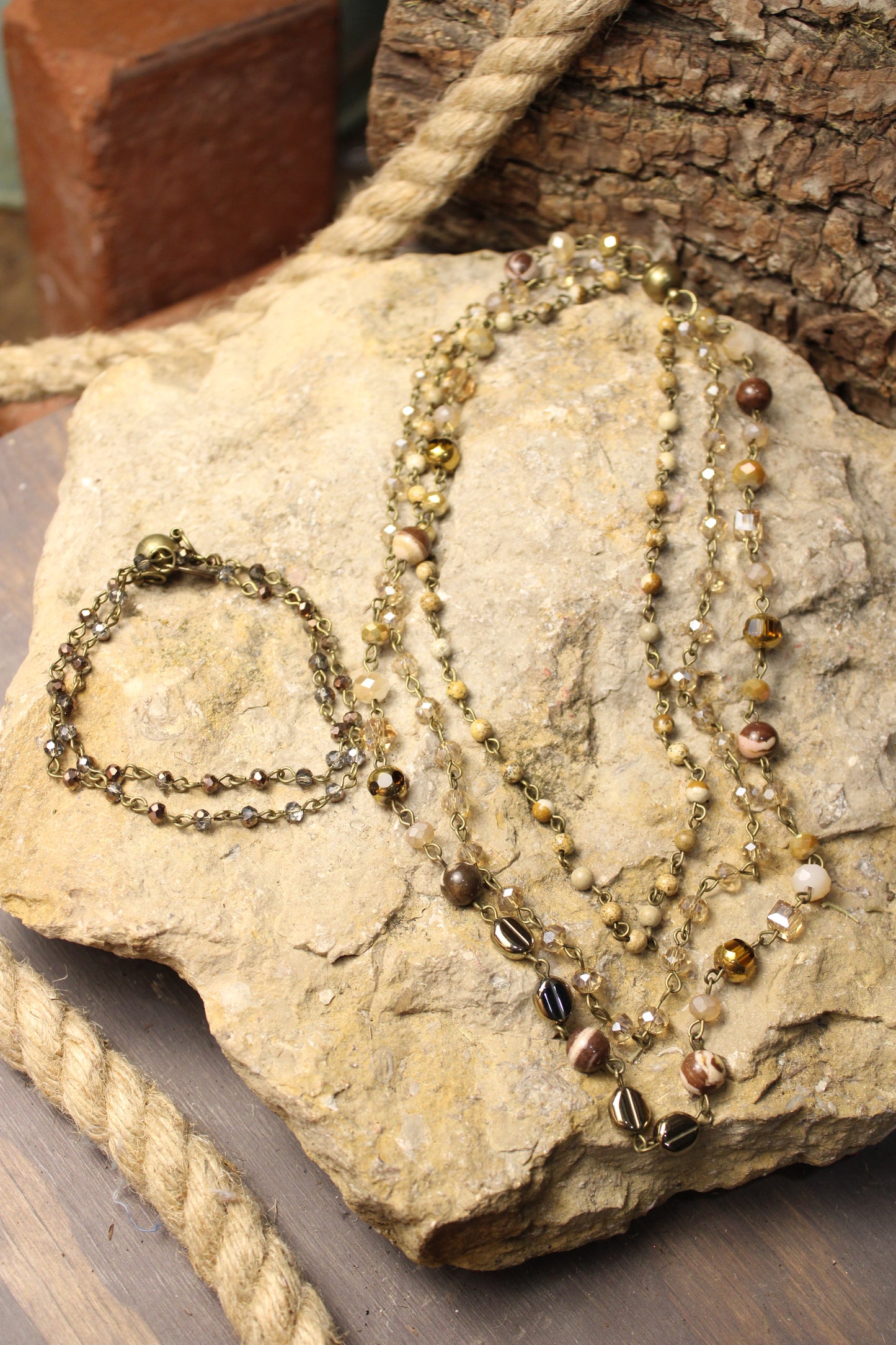 Darcy Magnetic Necklace And Bracelet Combo