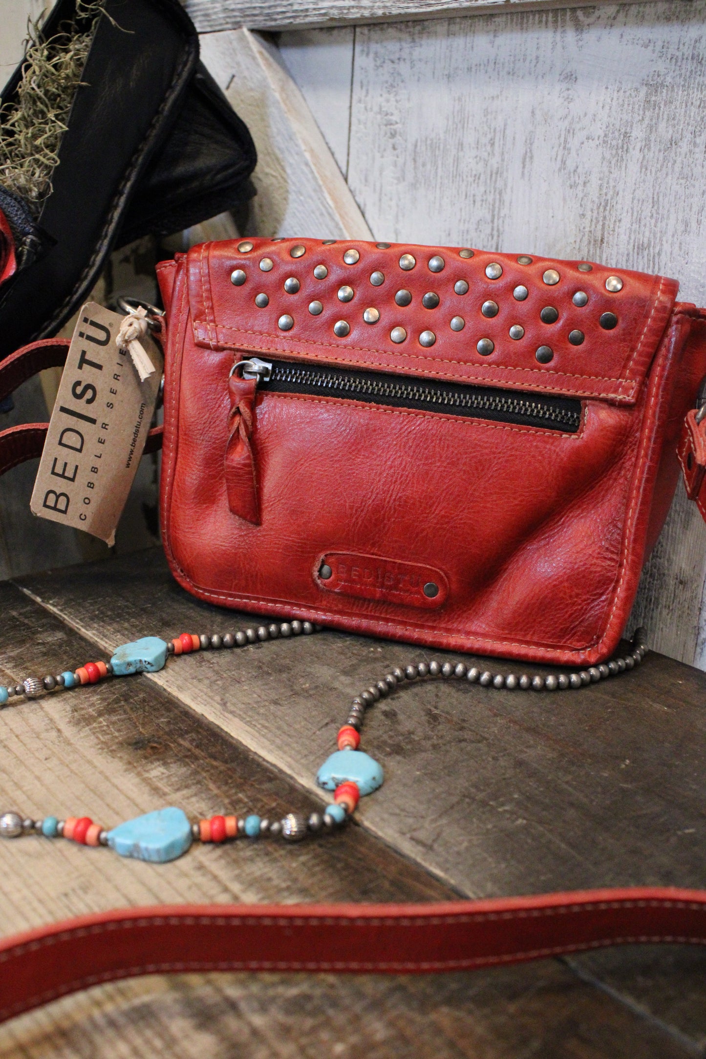 Bed|Stu Occurrence Red DD Handbag