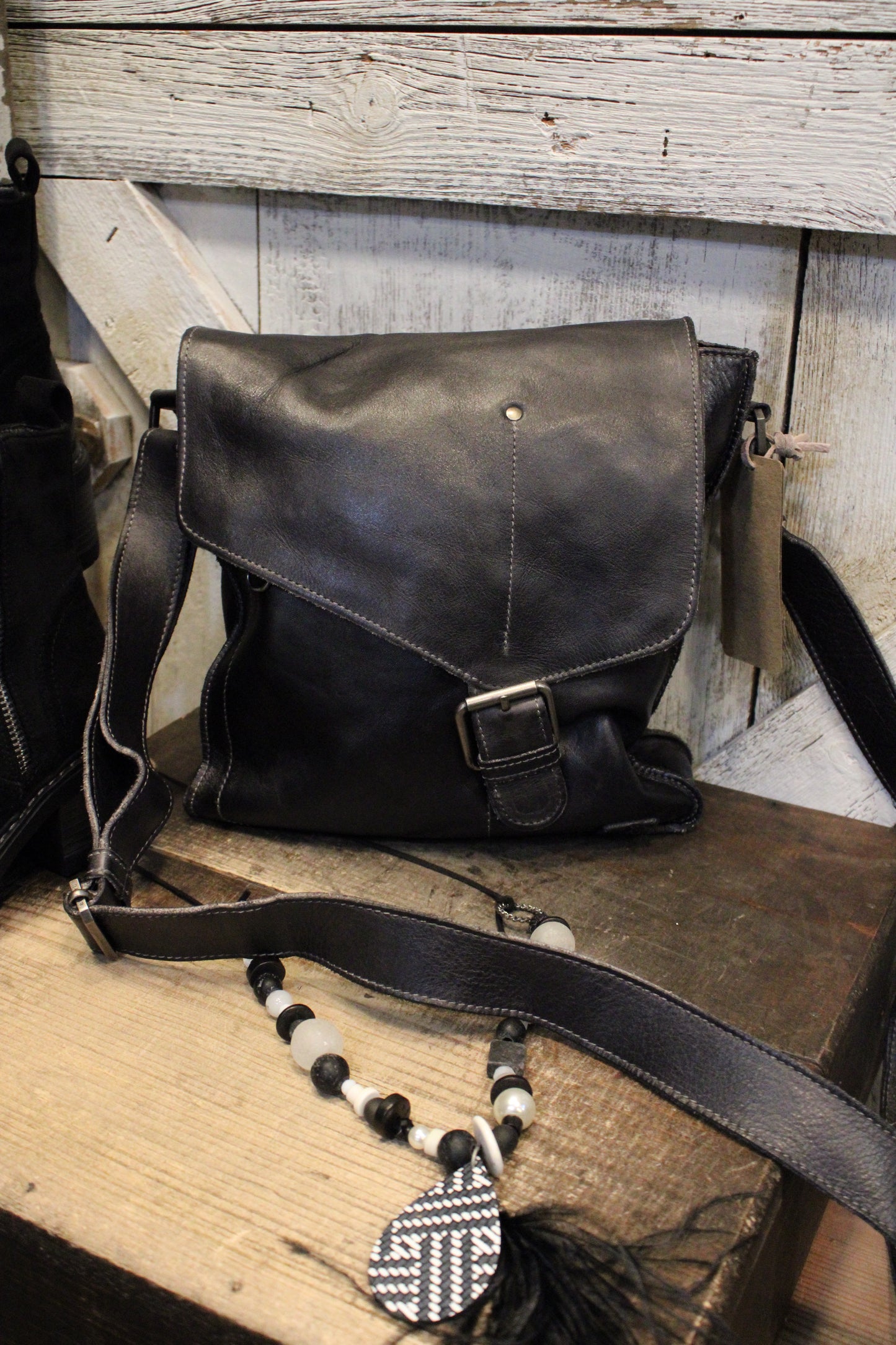 Bed|Stu Venice Beach Black Rustic Handbag