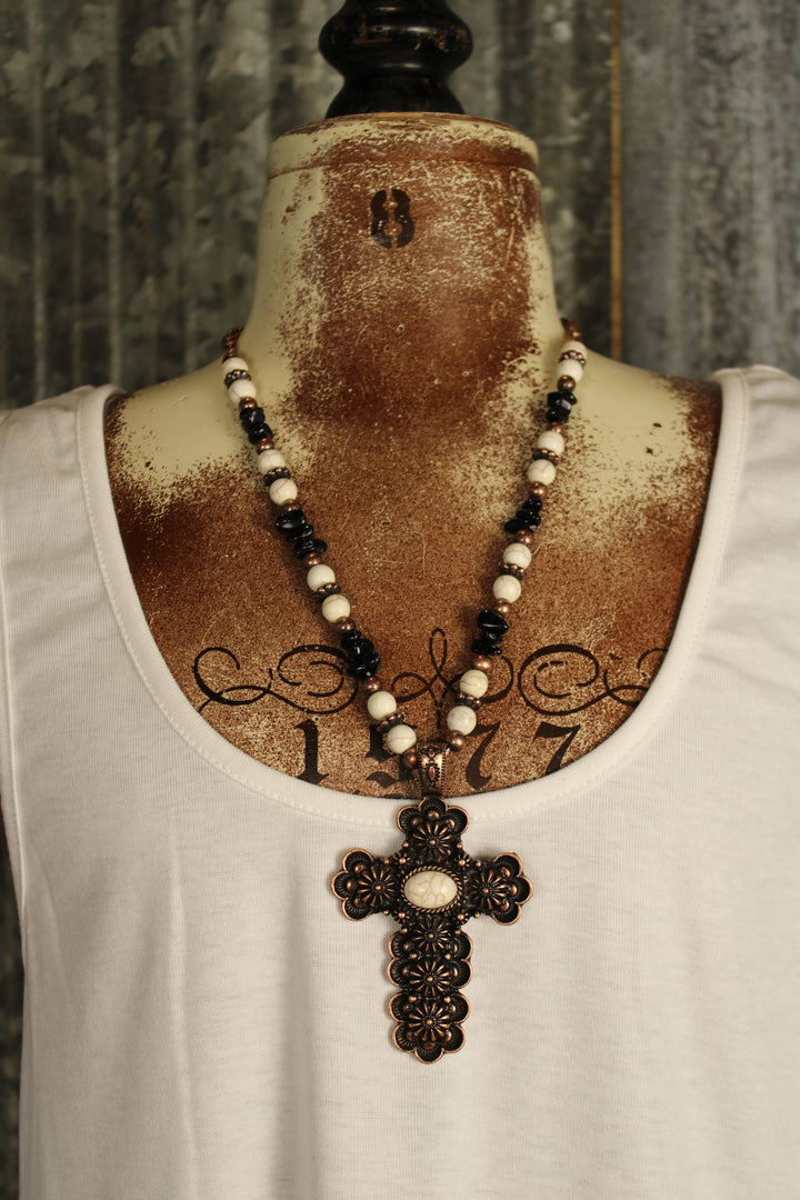 Midnight Grace Copper Necklace