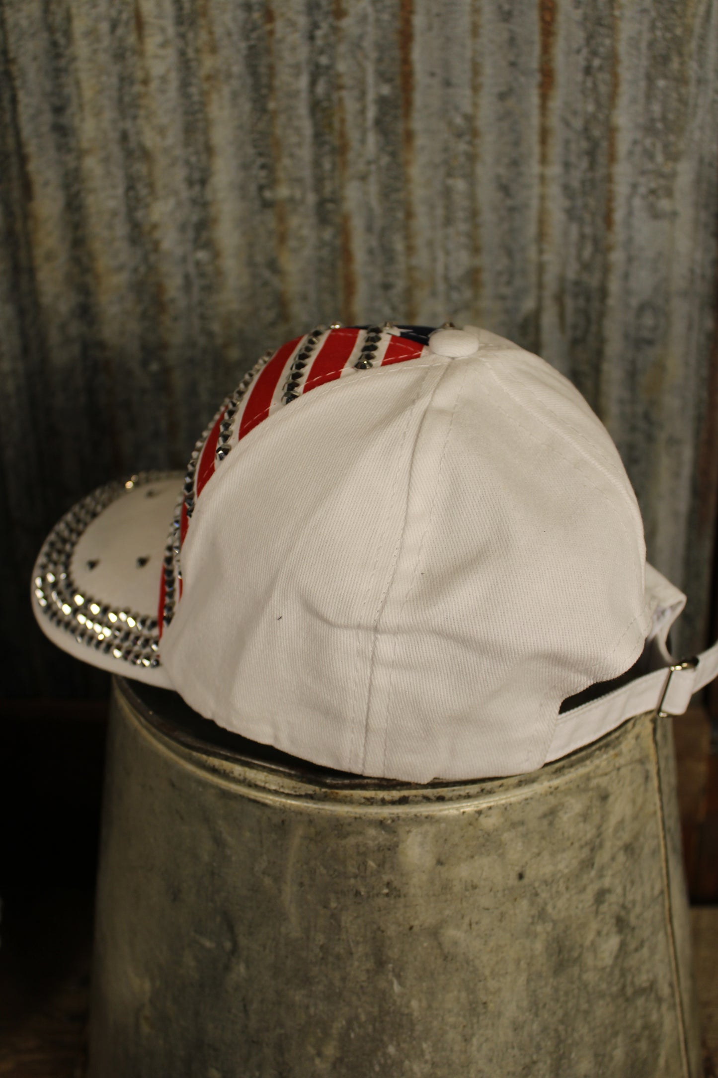 Glitz And Glory Baseball Cap