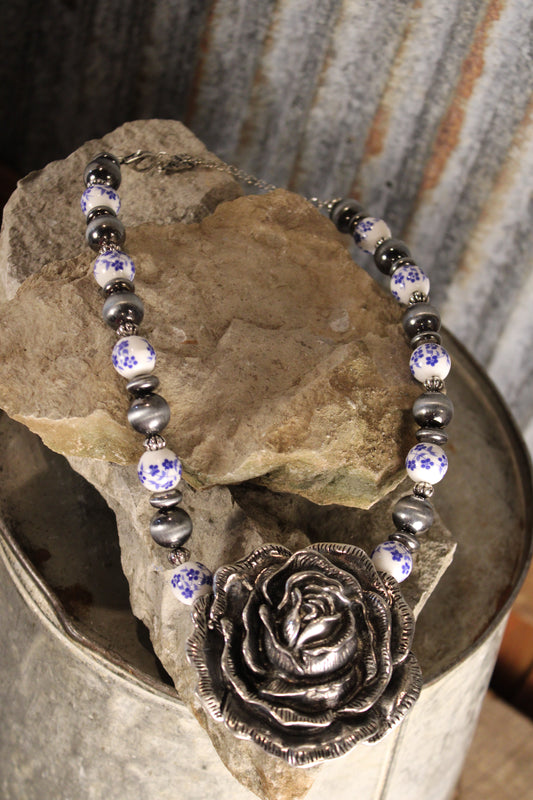 Savannah Silver Rose Necklace