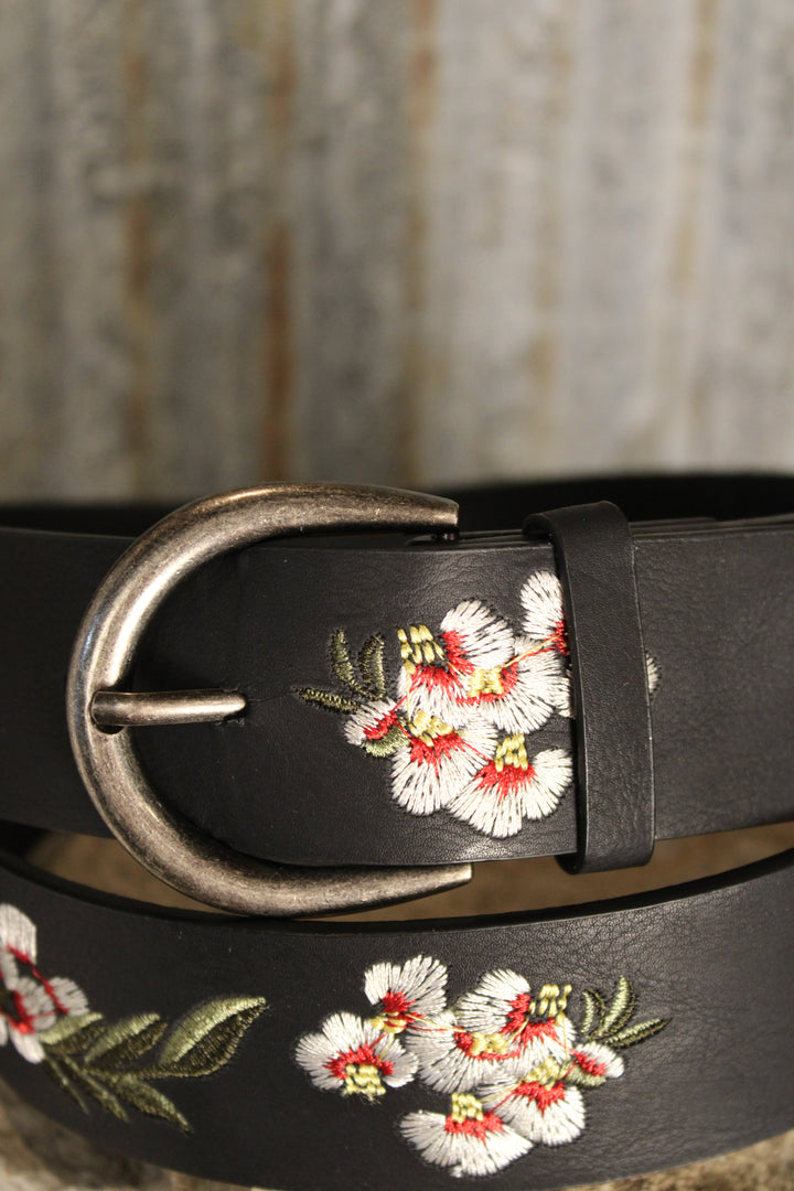 Hibiscus Breeze Black Belt