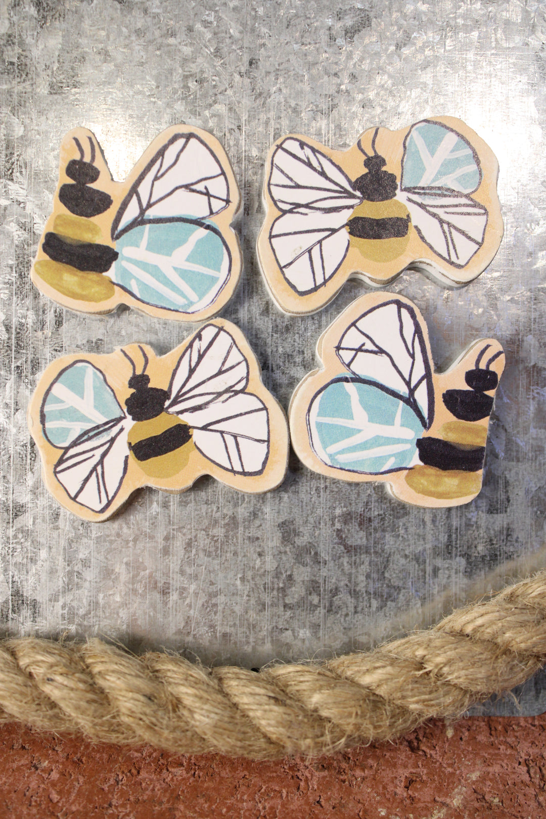 Bees Magnet Set