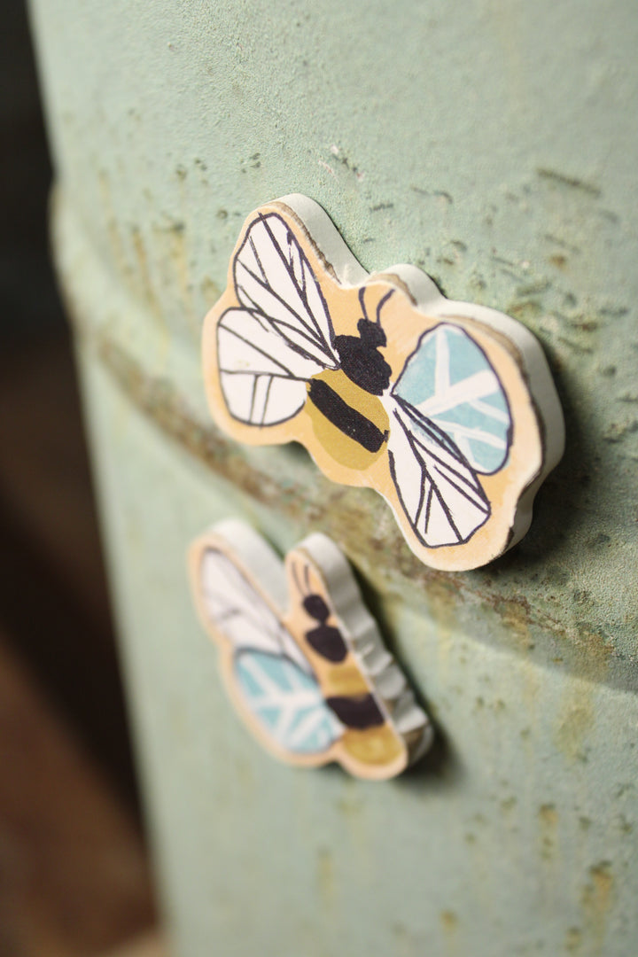 Bees Magnet Set