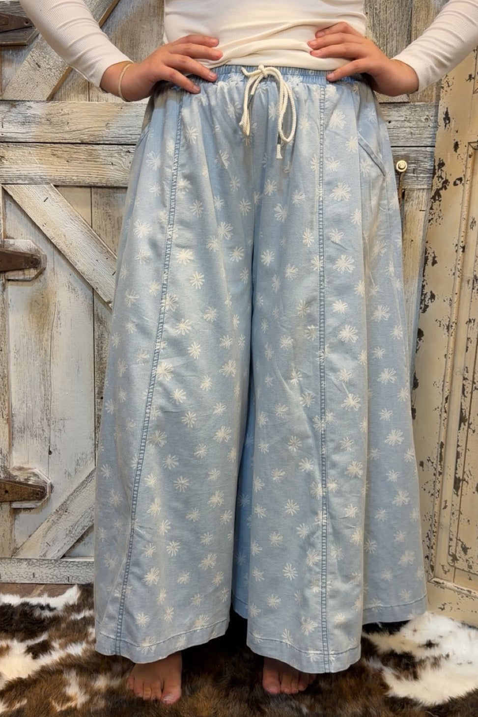 Fresh As A Daisy Pants