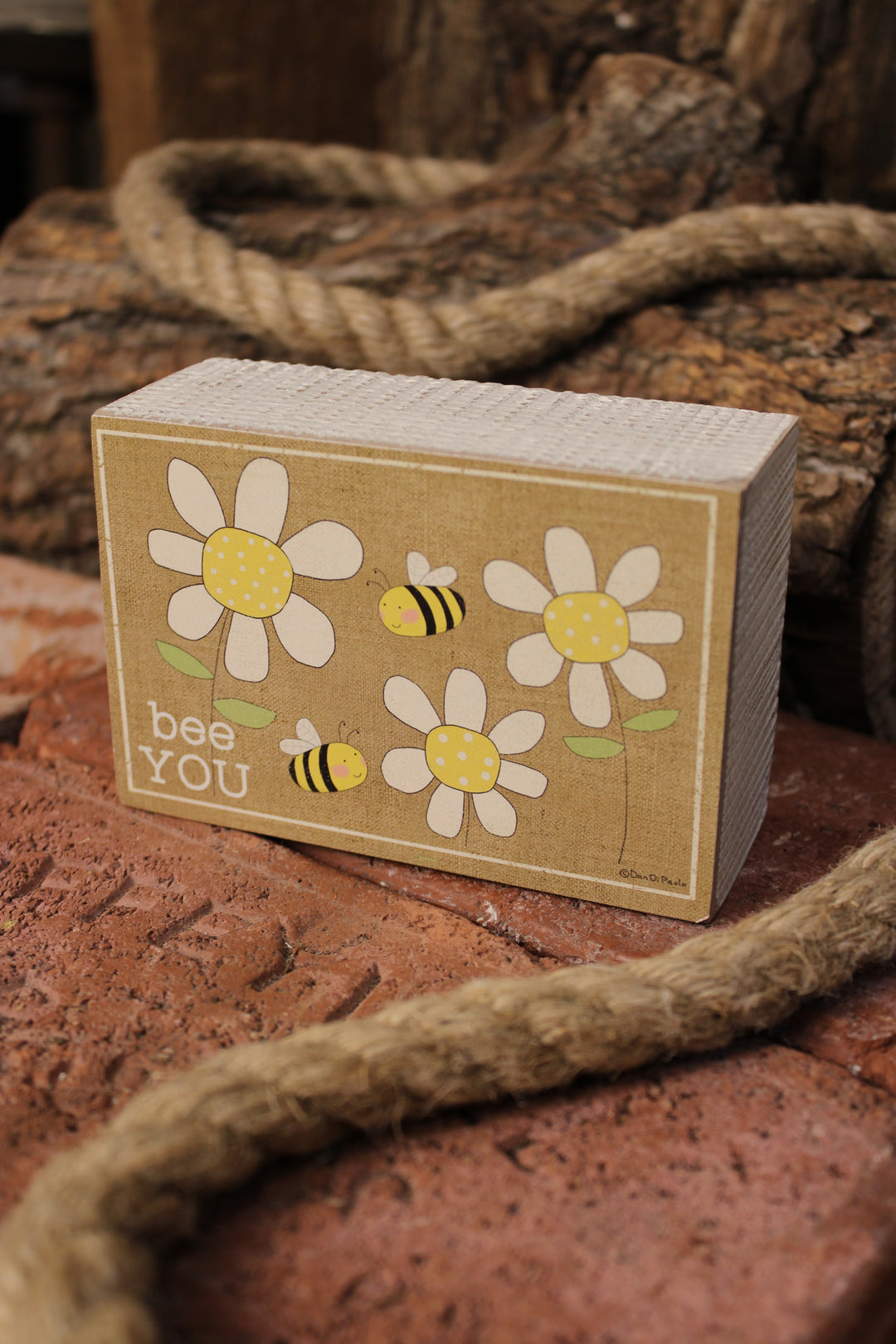 Bee You Box Sign &amp; Sock Set