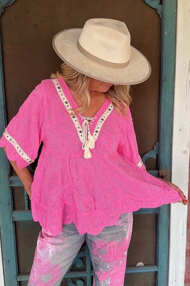 Bubblegum Scallop Trim Top