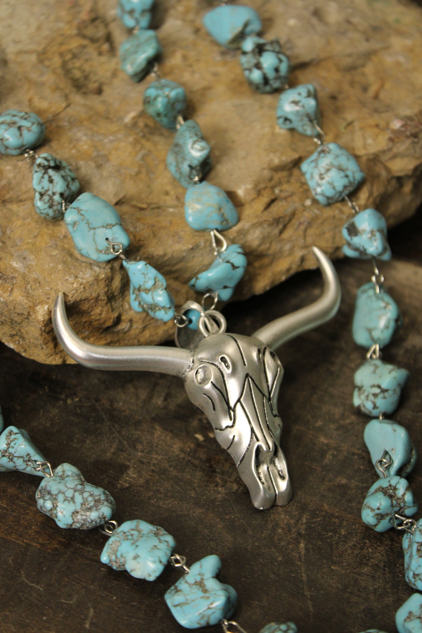 Horizon Horn Turquoise Necklace