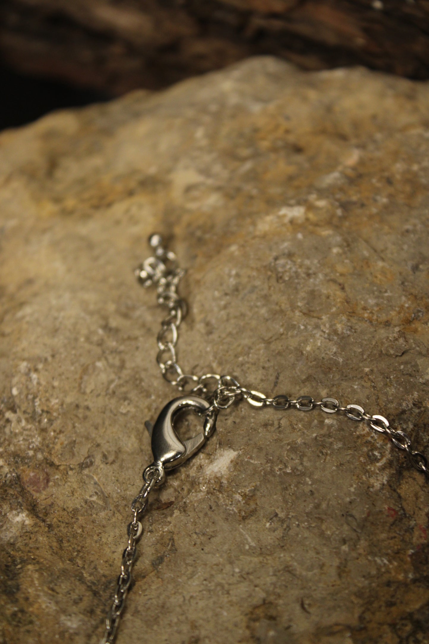 Oasis Bar Necklace