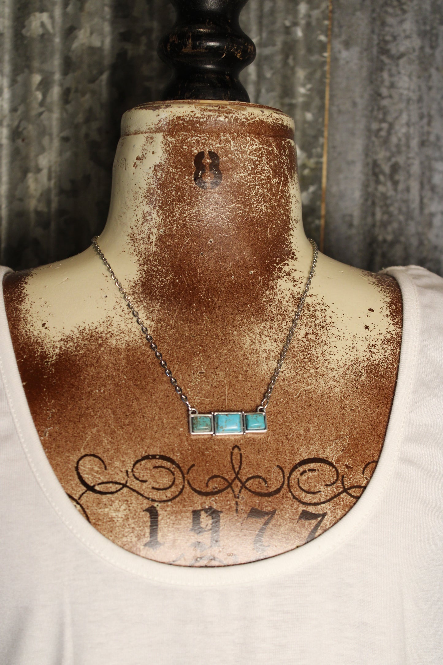 Oasis Bar Necklace