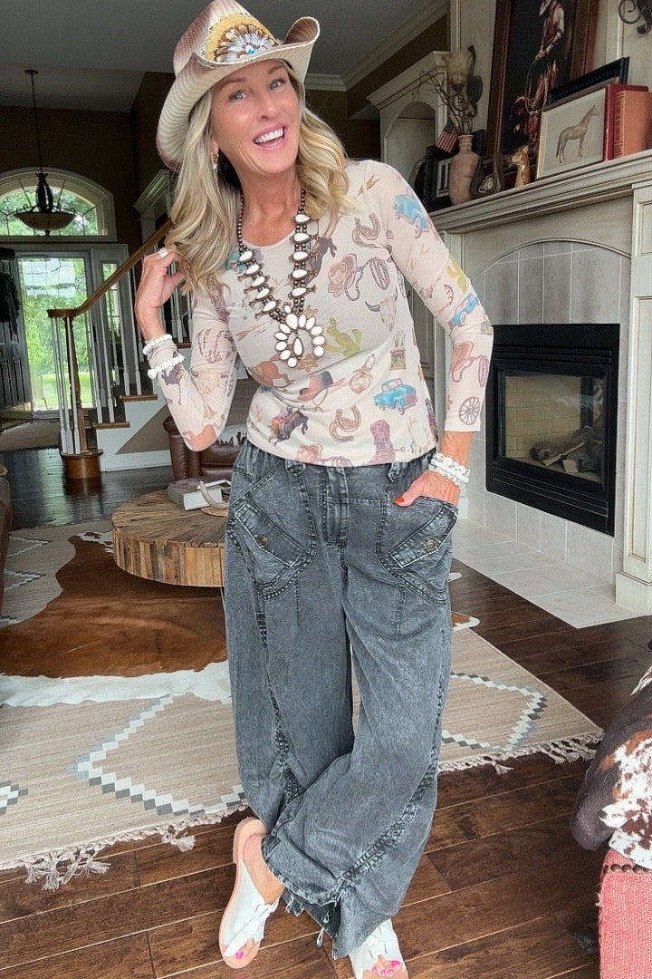 Memory Lane Black Capri Pants