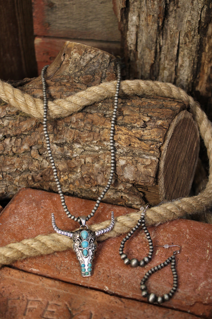 Ghost of the Plains Longhorn Necklace