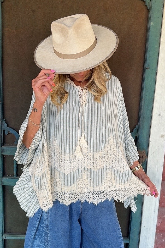Harbor Breeze Blouse