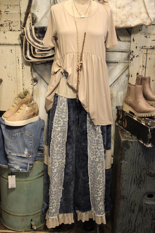 Roar And Ruffle Pants