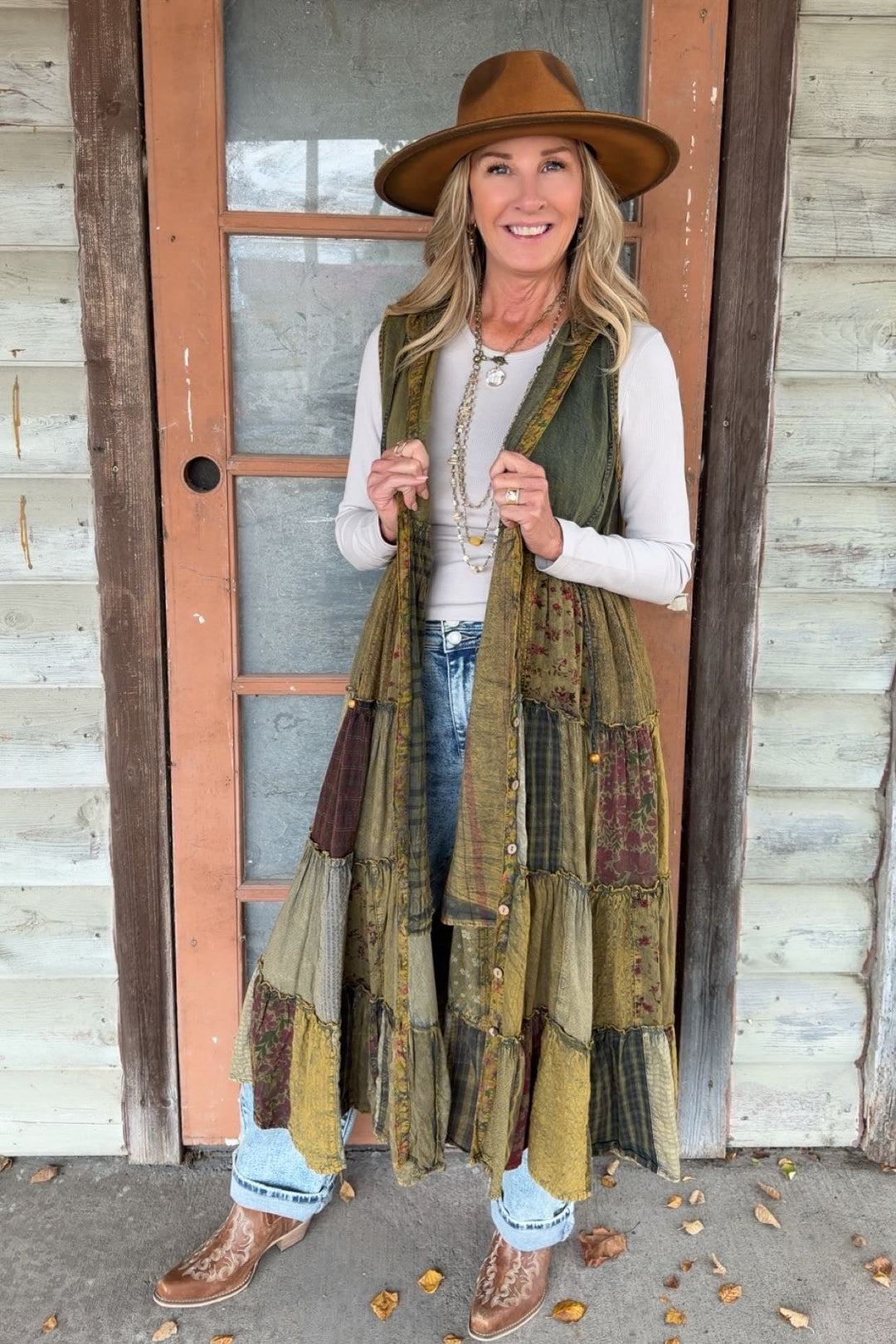 Desert Charm Sleeveless Hooded Jacket
