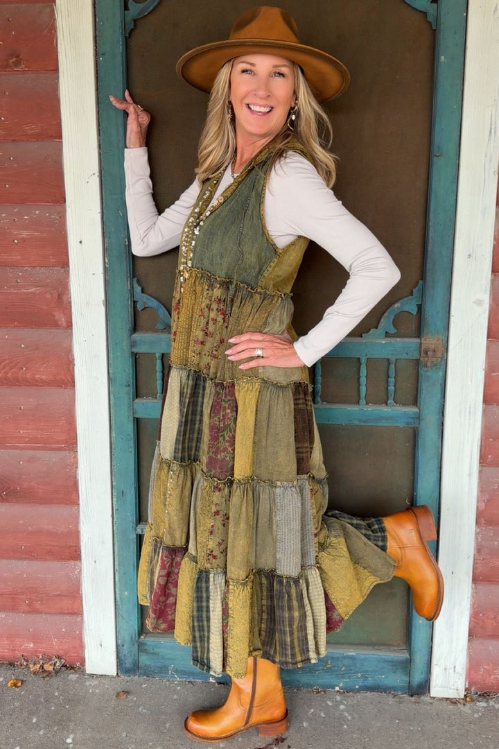 Desert Charm Sleeveless Hooded Jacket