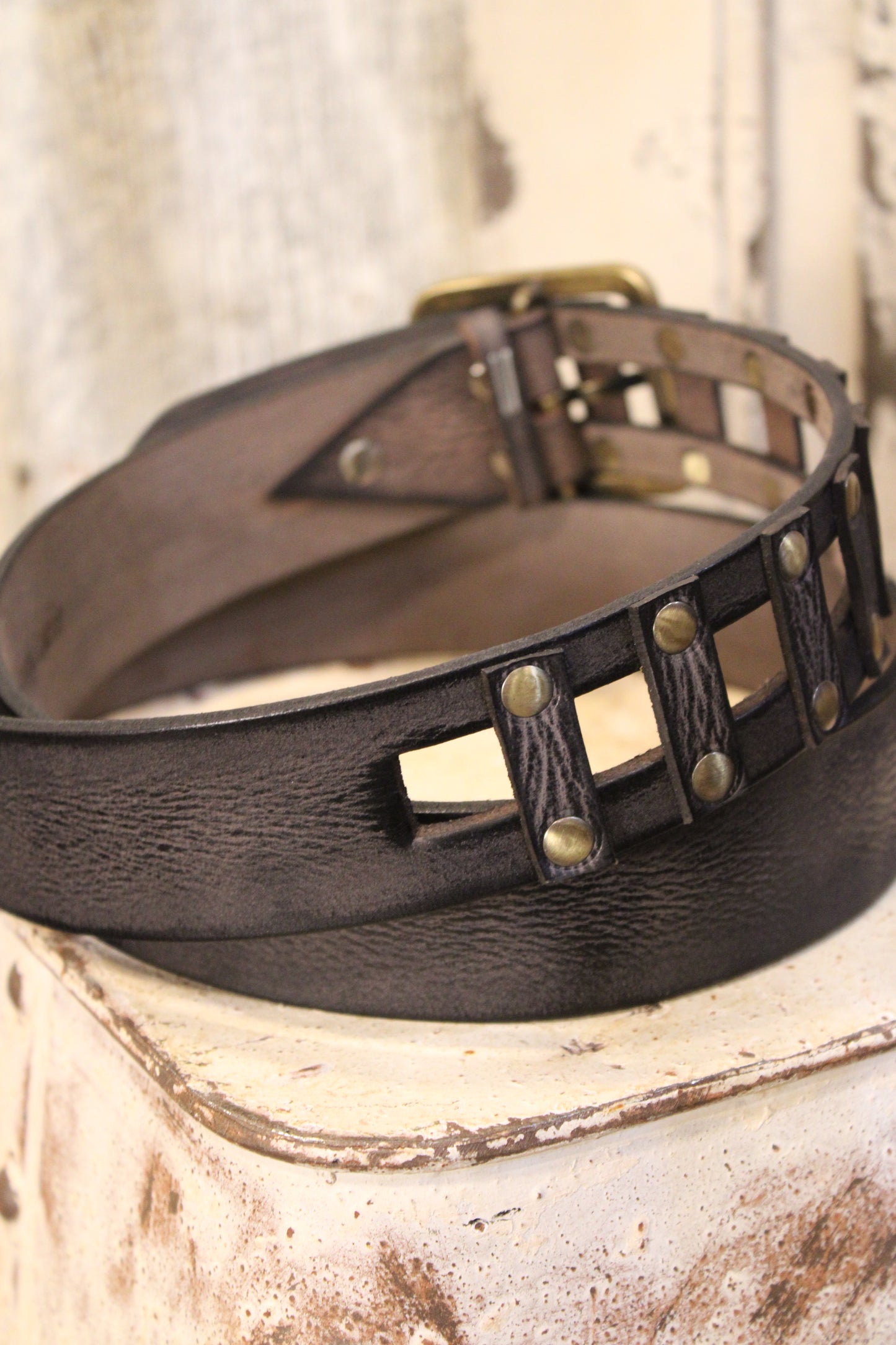 Picket Fence Charcoal Leather Belt