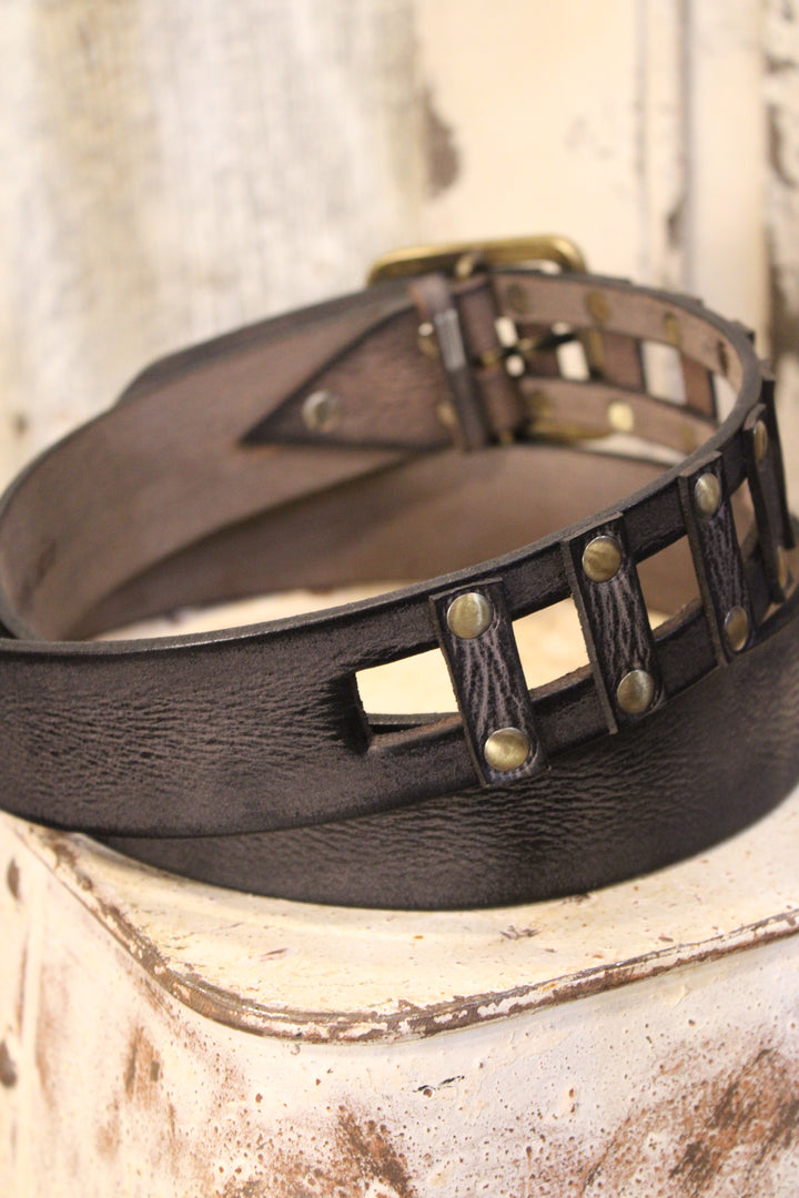 Picket Fence Charcoal Leather Belt