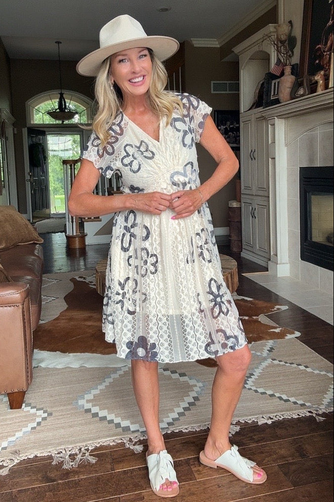 Pop Star New Daisy Dress