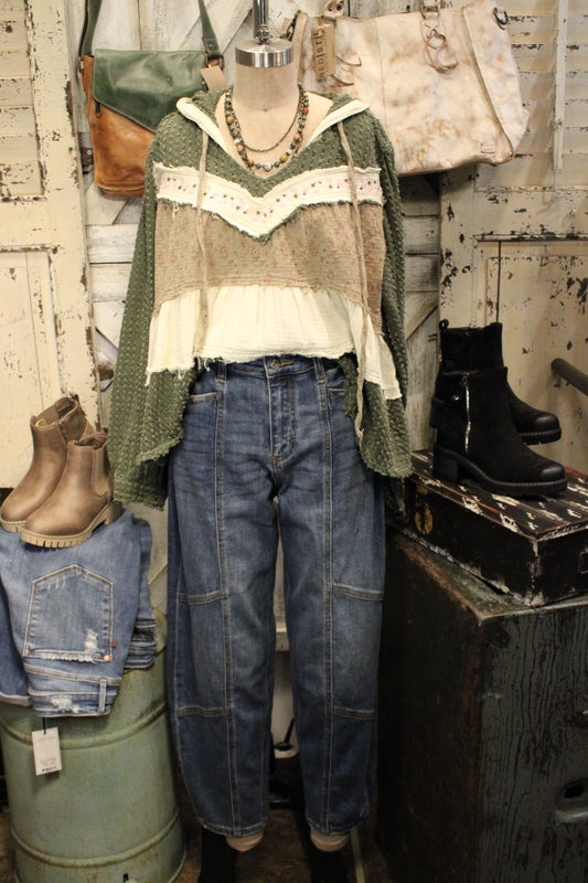 Honey High Rise Barrel Jeans