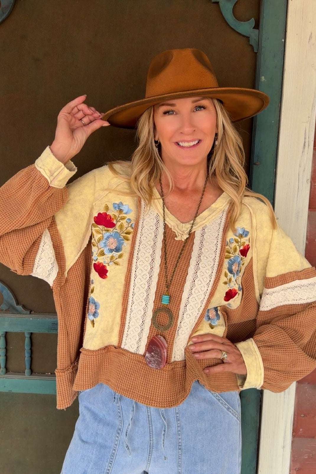 Vintage Meadow Top