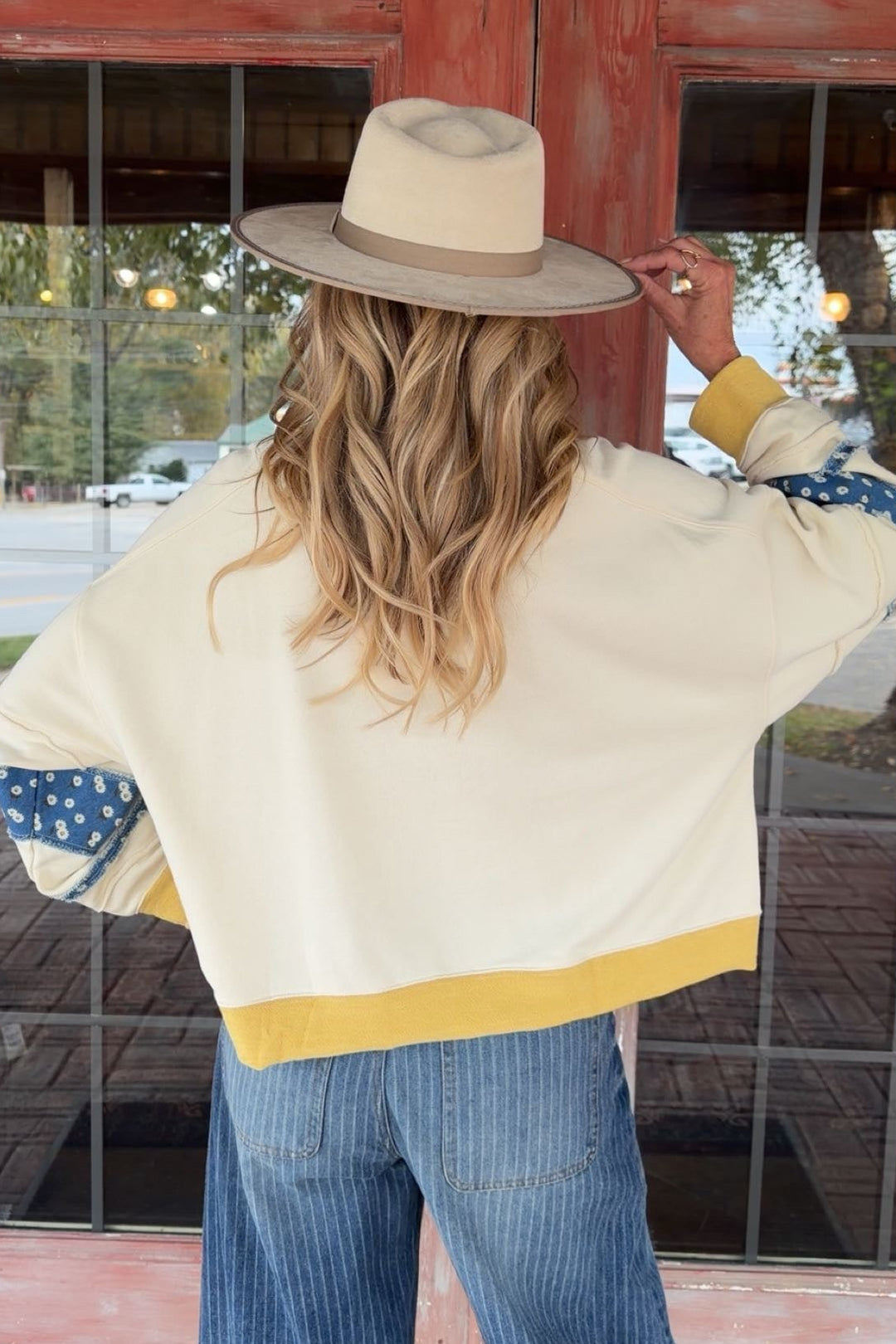 Daisy Dreamer Sweatshirt