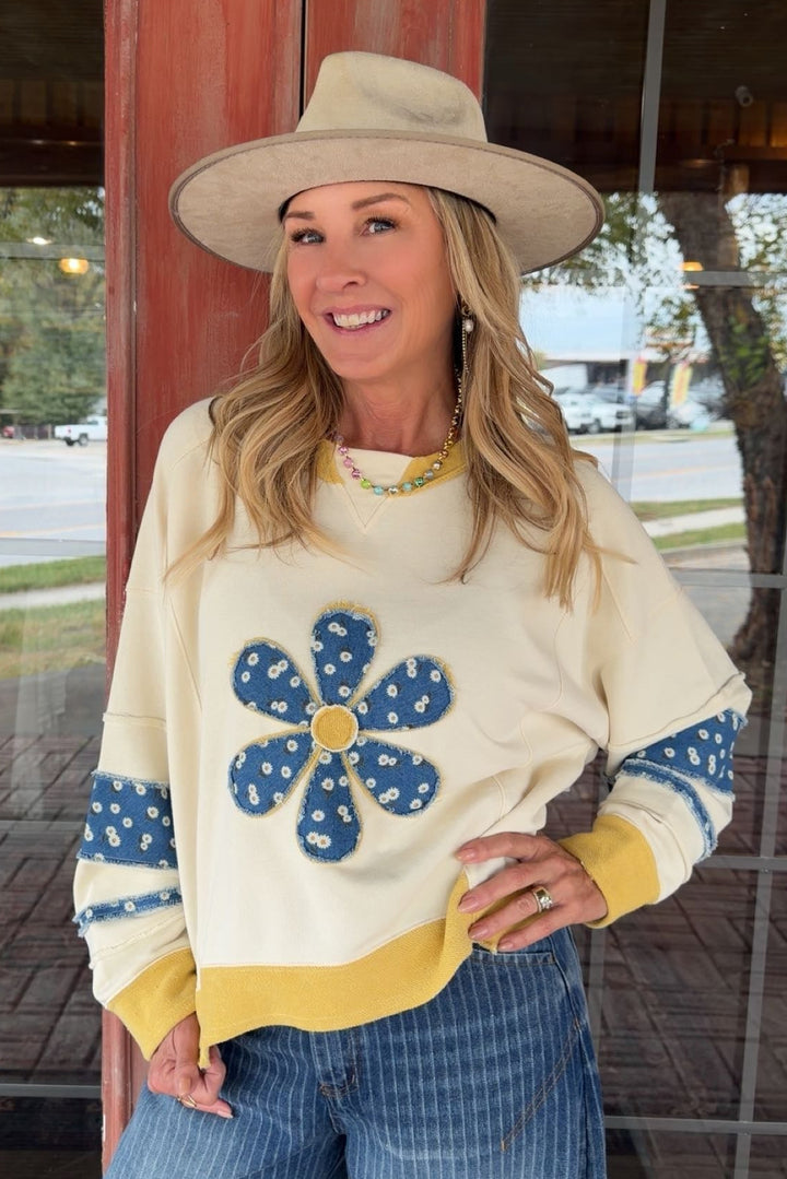 Daisy Dreamer Sweatshirt