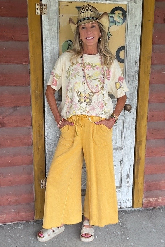 Kick Back Mustard Casual Pants