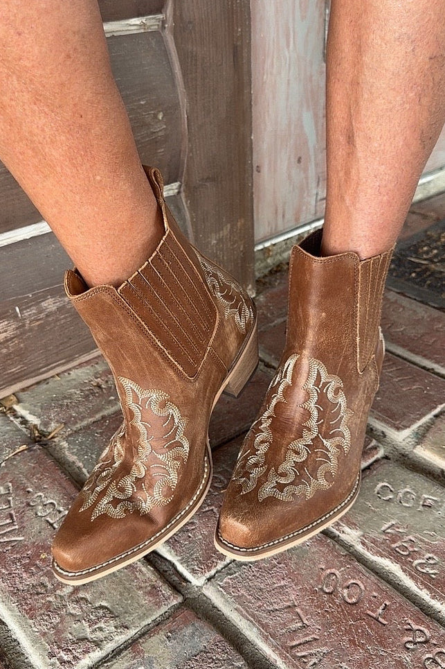 Canyon Brown Leather Bootie