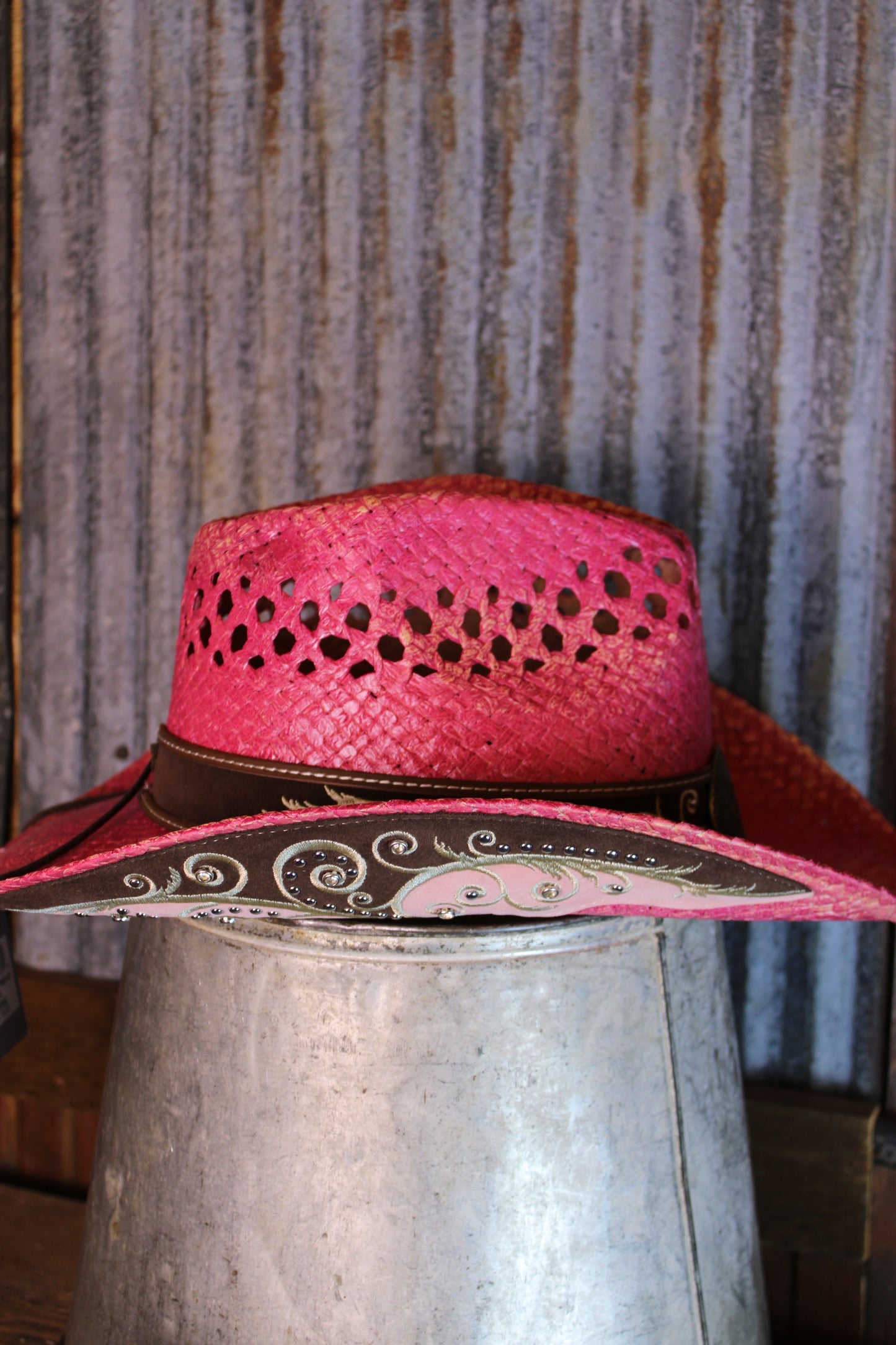 Fuchsia Frontier Cowgirl Hat