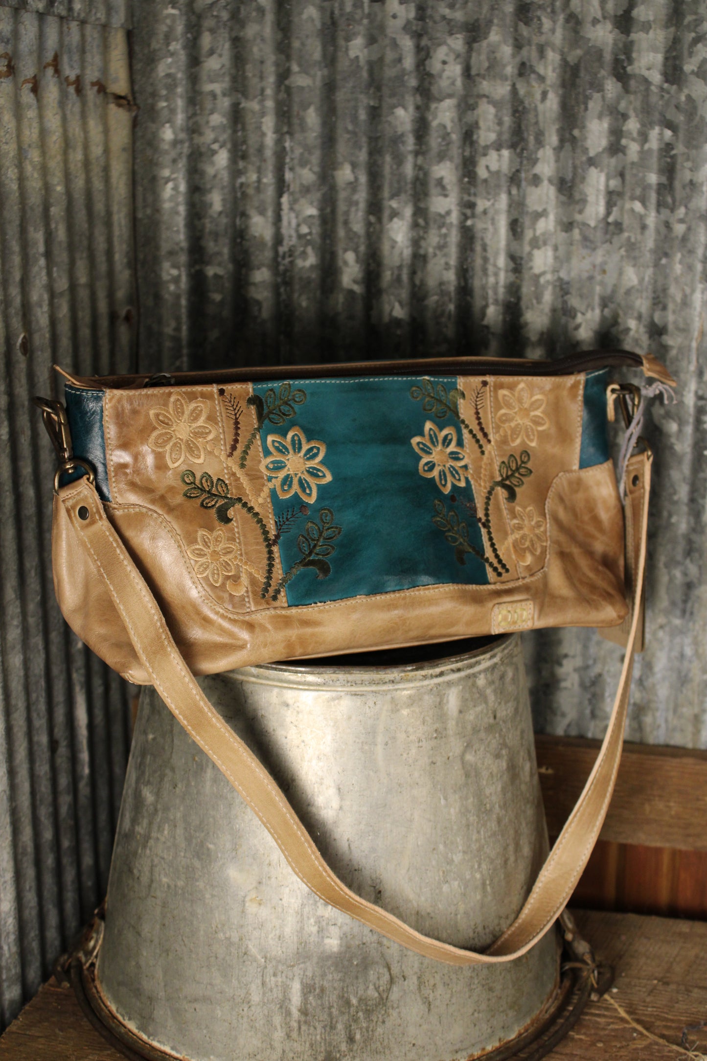 Bed|Stu Hyperbolic Oats Arctic Teal Rustic Handbag