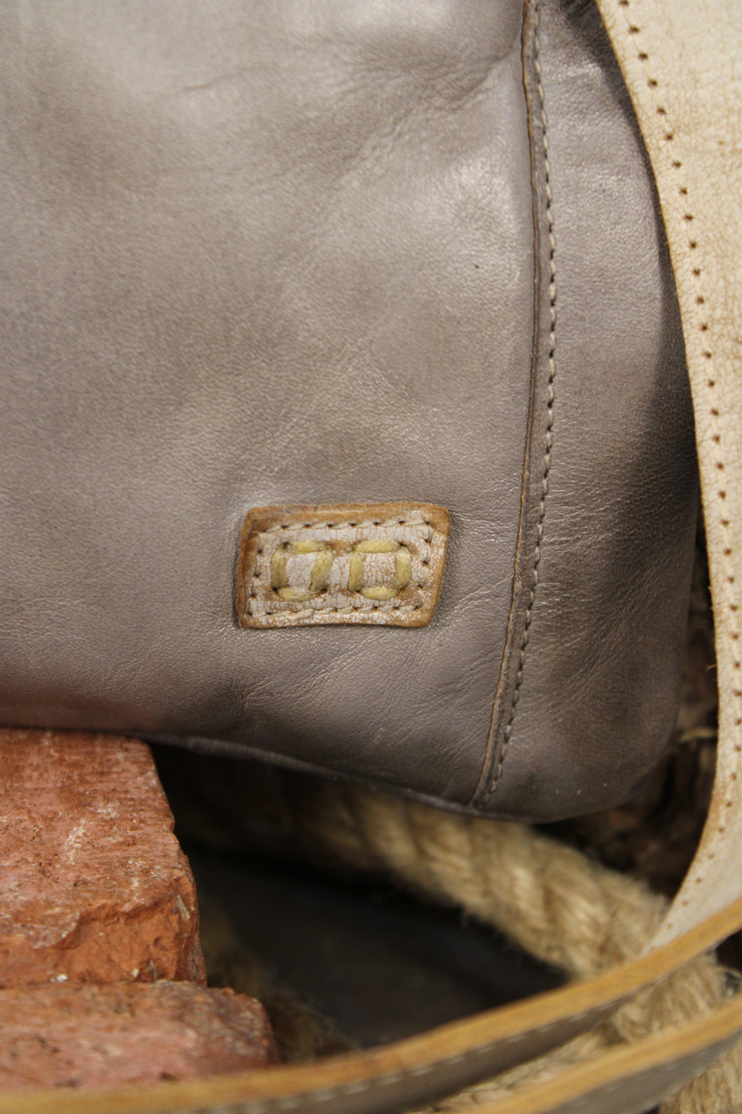 Bed|Stu Aiken Icicle Rustic Nectar Lux Handbag