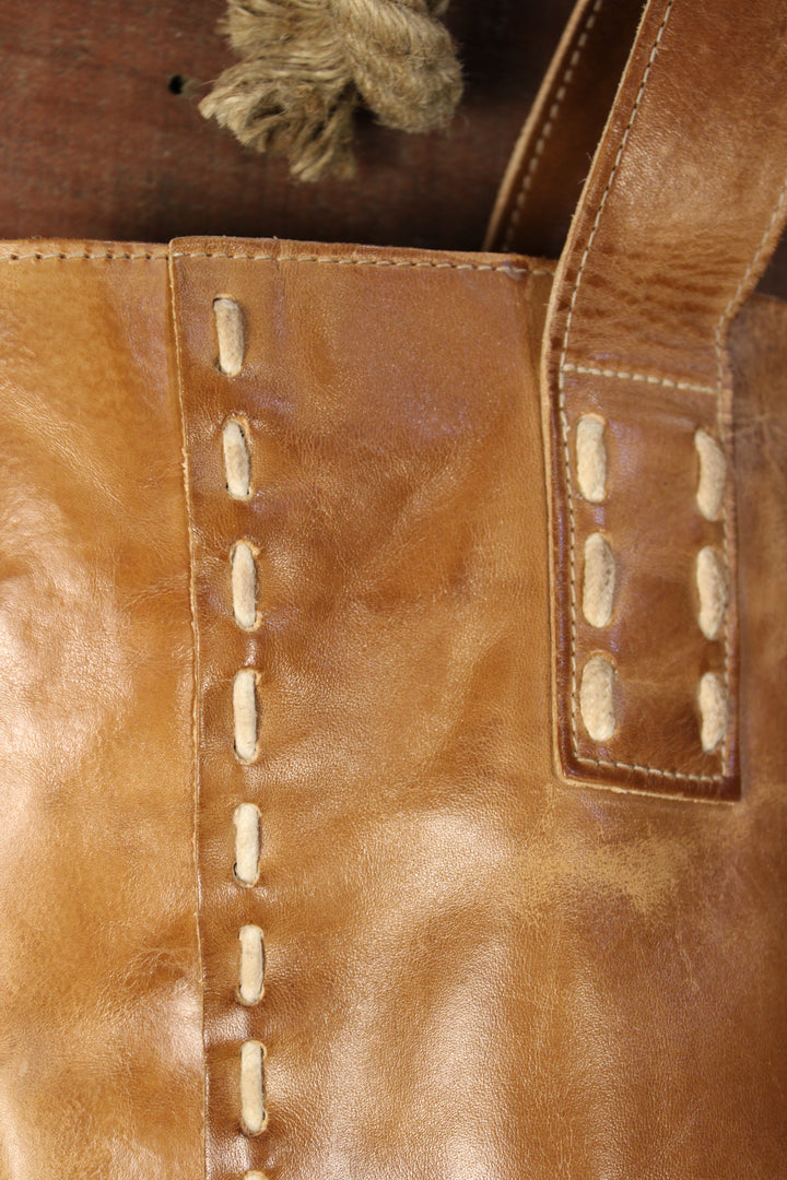 Bed|Stu Stevie Tan Rustic Handbag