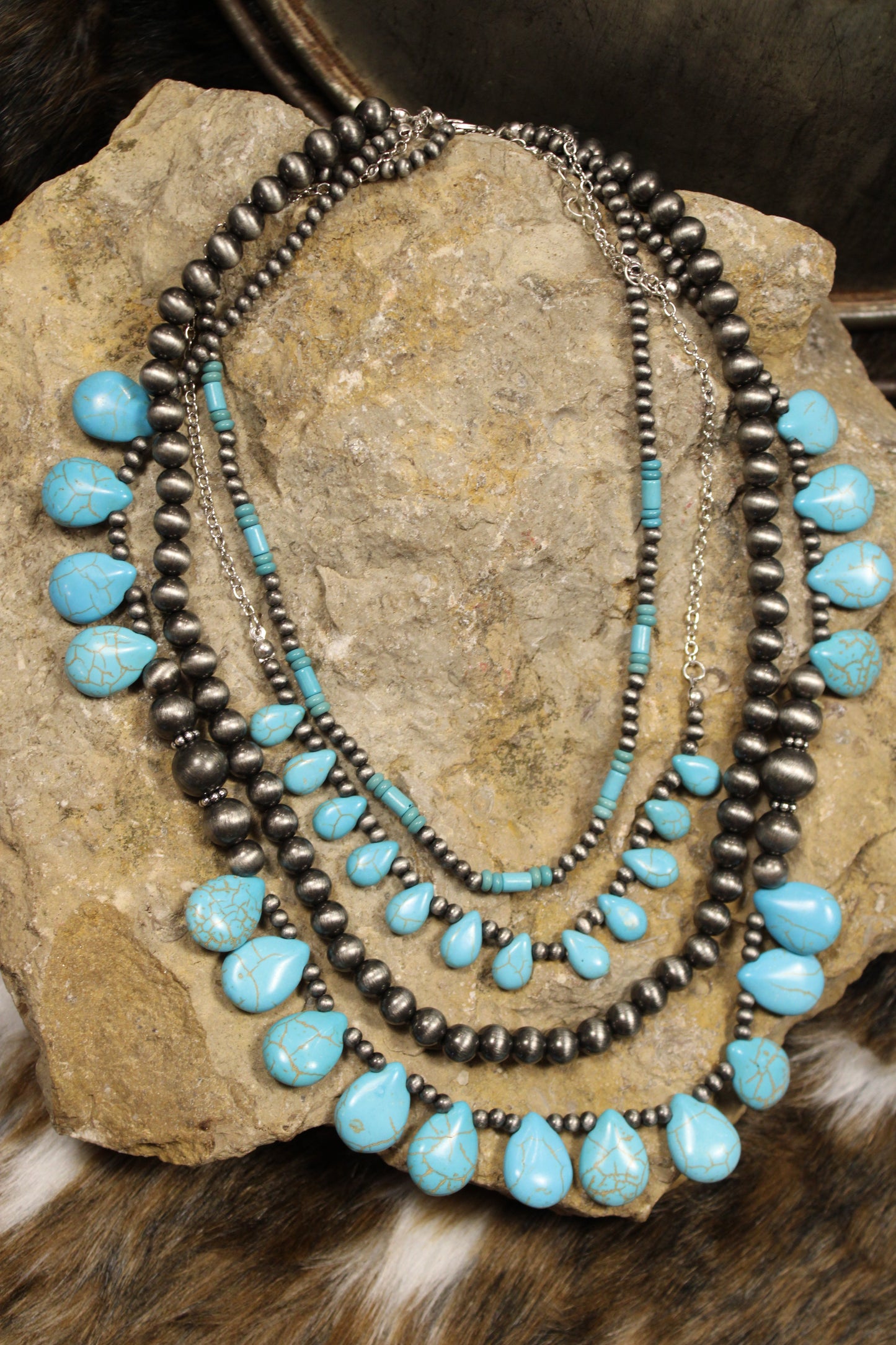 Turquoise Teardrops Necklace