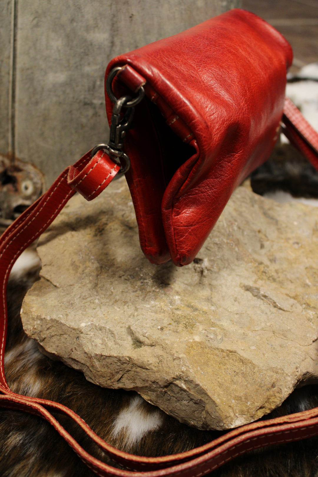 Bed|Stu Cadence Red Rustic Handbag