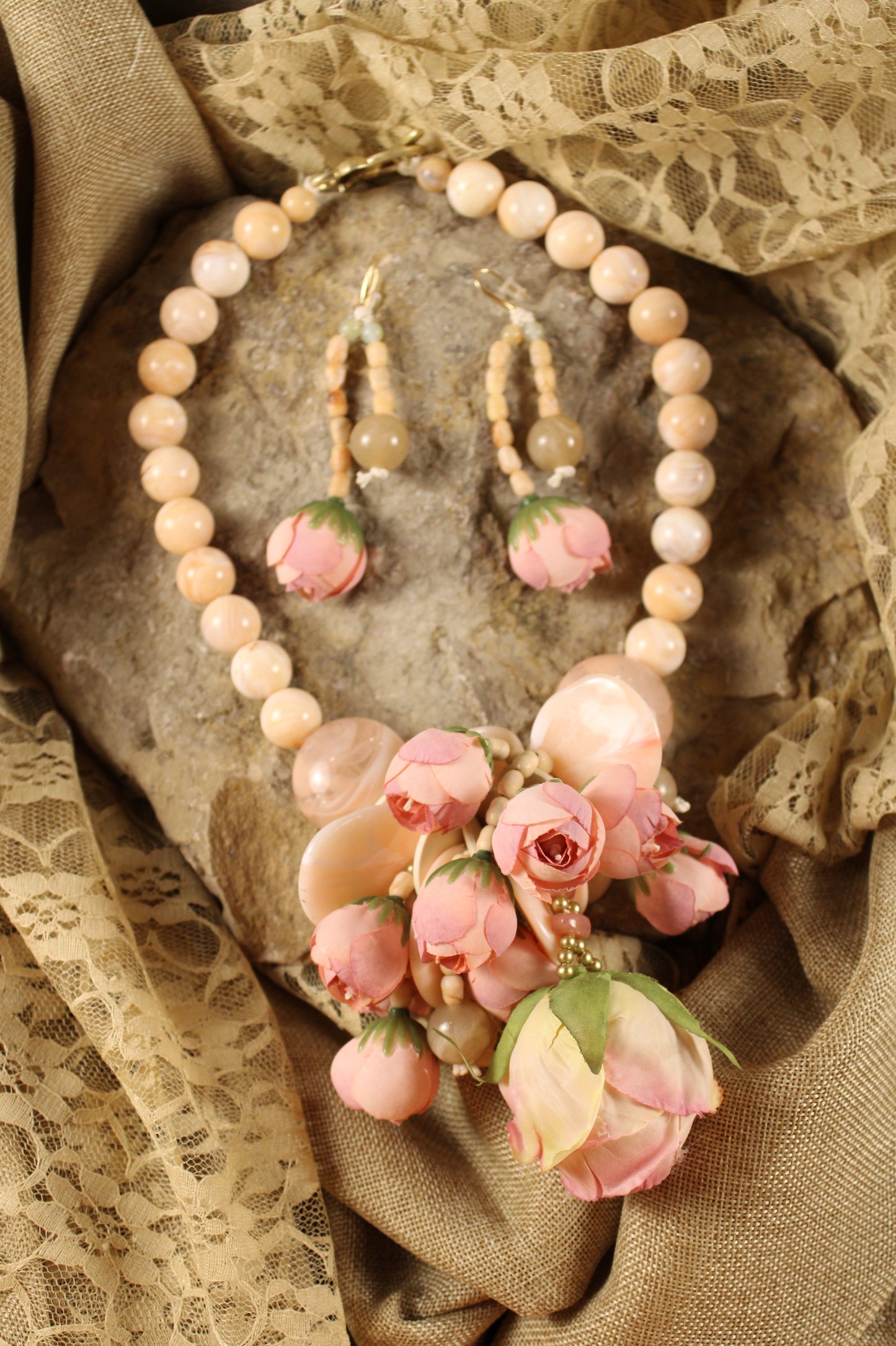 Chunky Rose Pink Necklace