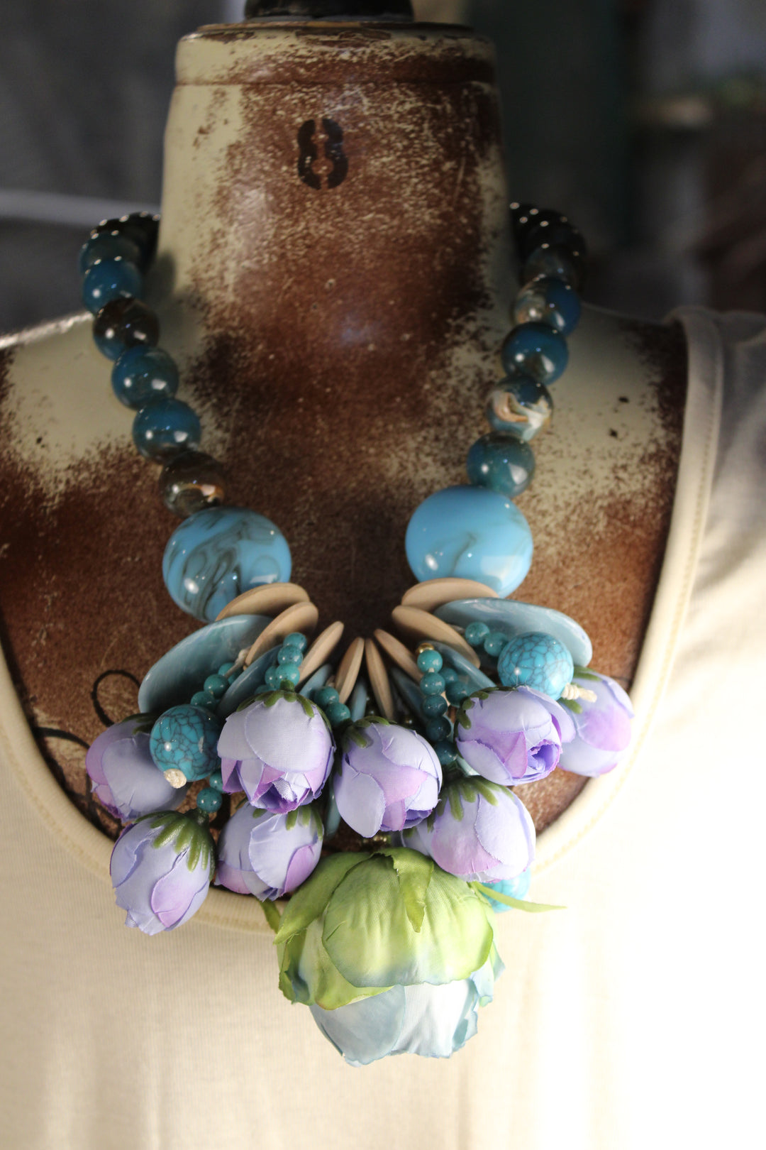 Chunky Rose Teal Necklace