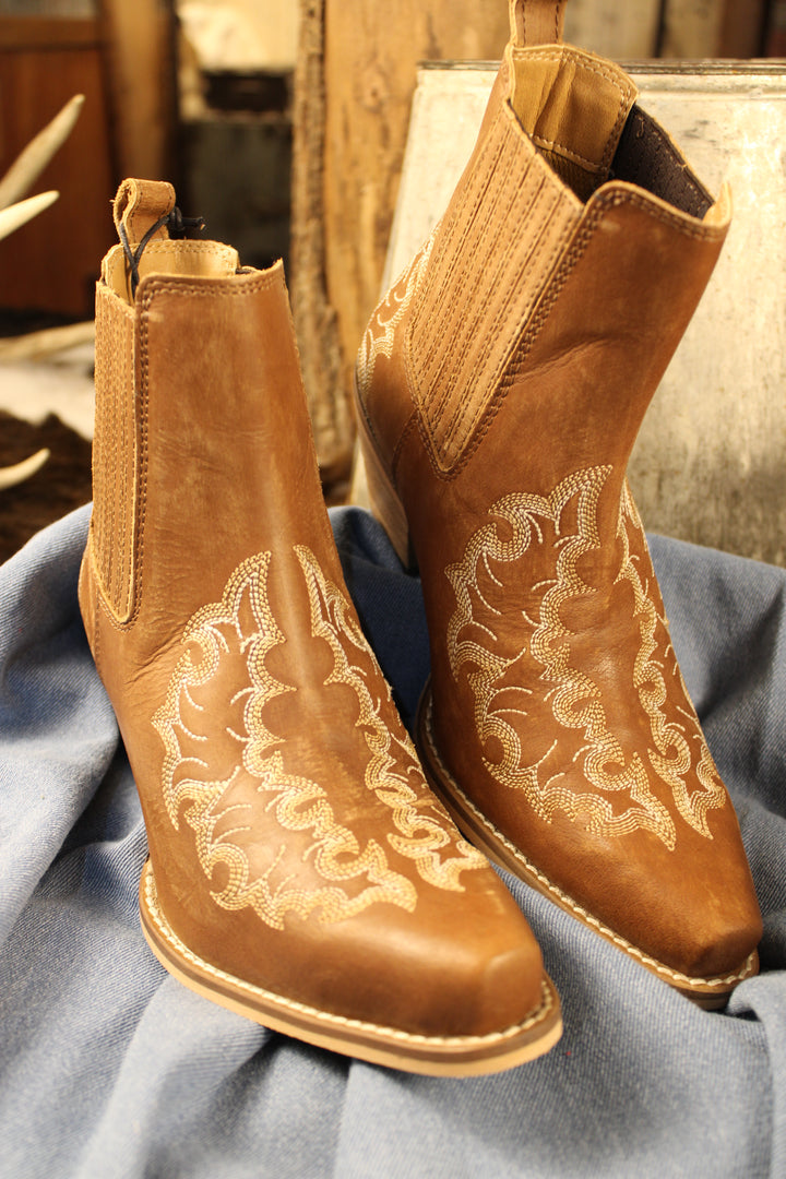 Canyon Brown Leather Bootie