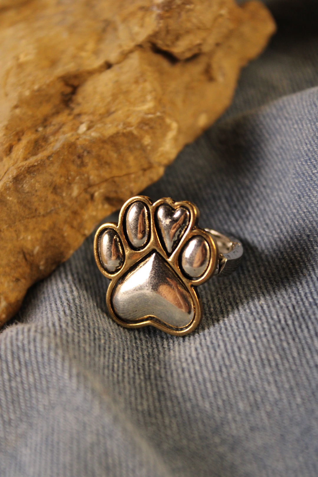 Gilded Pawprints Ring