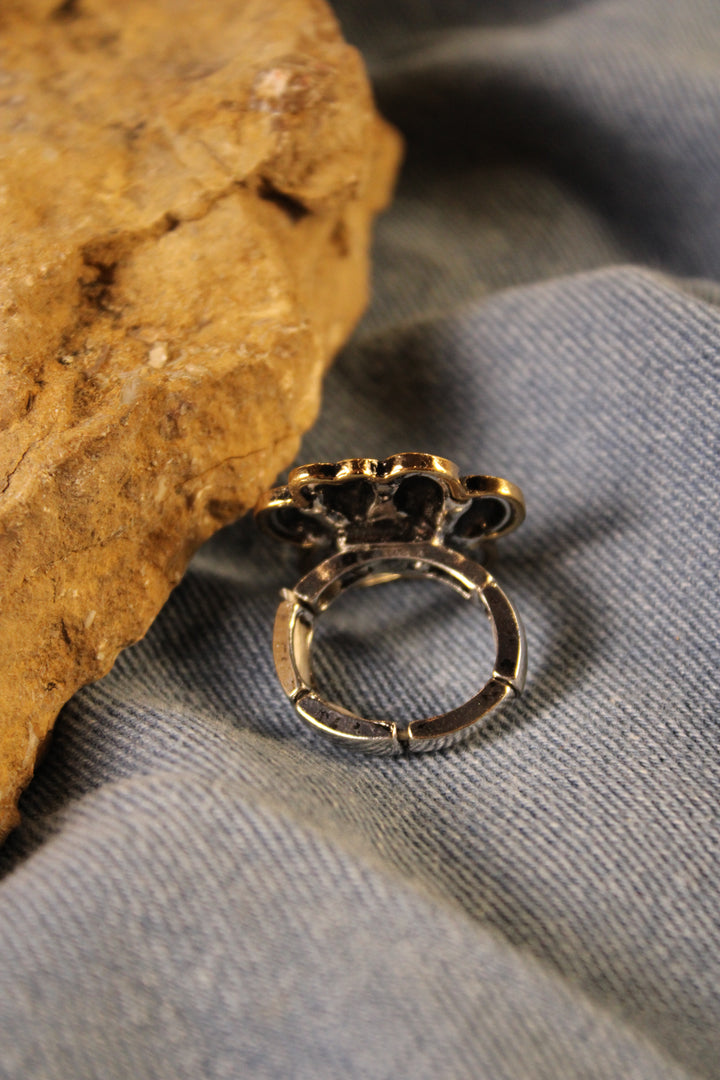 Gilded Pawprints Ring