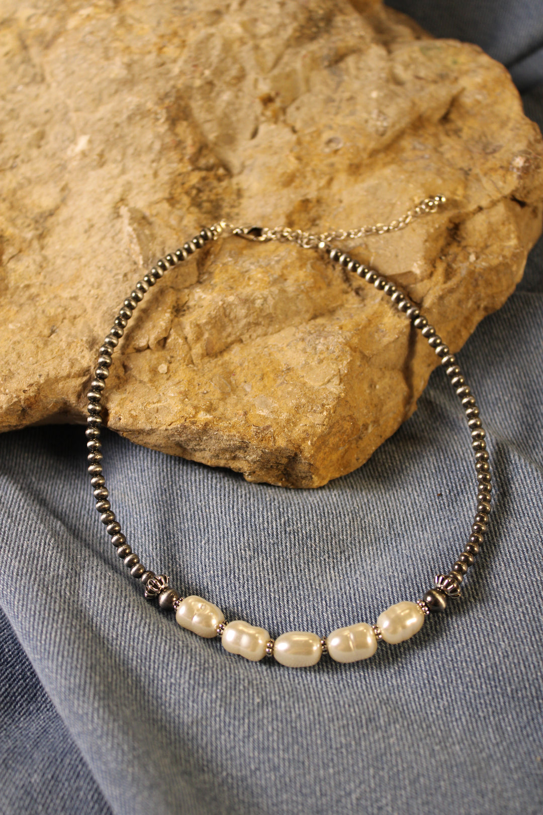 Pearl Navajo Beaded Choker Necklace