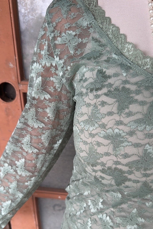 Fluttering Fern Layering Blouse