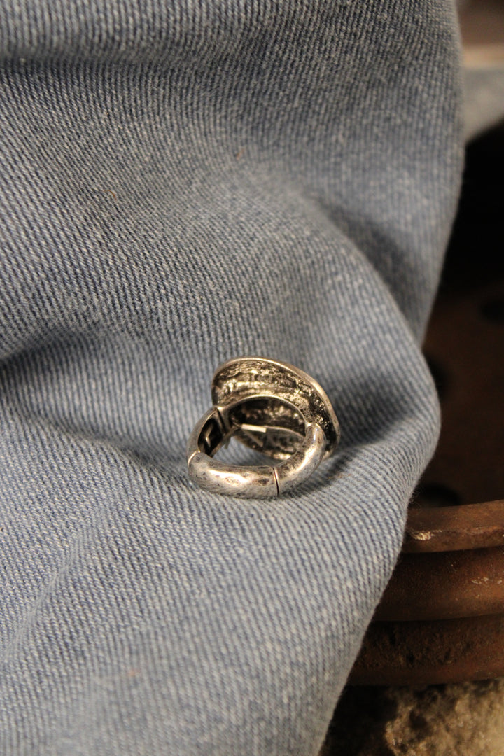 Vintage Lovebird Heart Ring